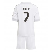Stroje piłkarskie Real Madrid Vinicius Junior #7 Koszulka Podstawowej dla dzieci 2025-26 Krótki Rękaw (+ szorty)